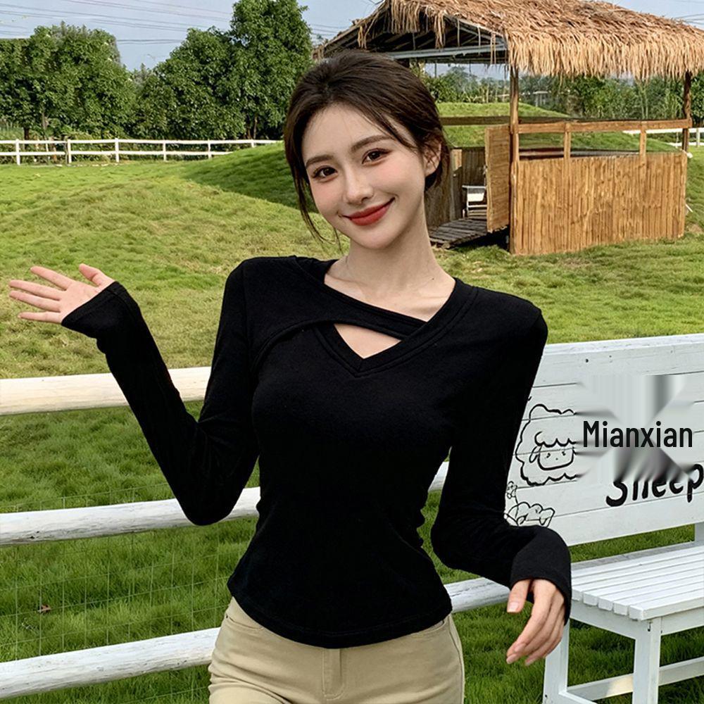 Women's Coffee V-Neck Long-Sleeve Slim Fit Top with Velvet Layer