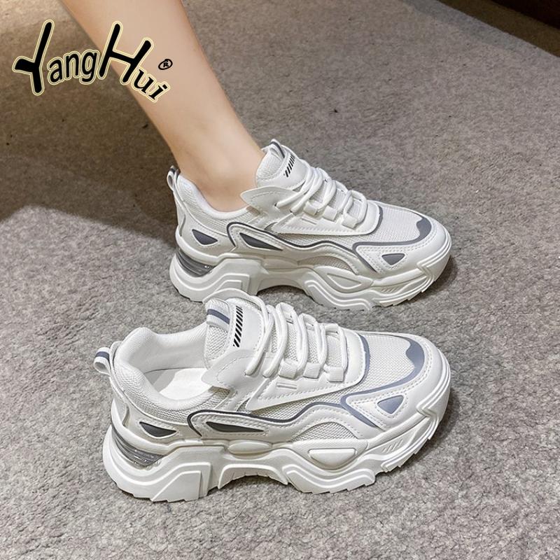 Korean Style Mesh Breathable Sneakers Men 2024 Fashion Casual Couple Style Thick Bottom Anti-slip Running Sports Shoes Summer