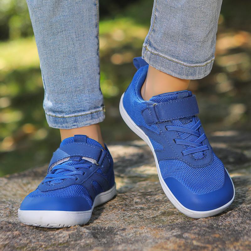 Kid's Casual Sneakers Breathable Mesh Walking Running Shoes Boys Girls Wide Toe Comfortable Sports Shoes Anti-slip