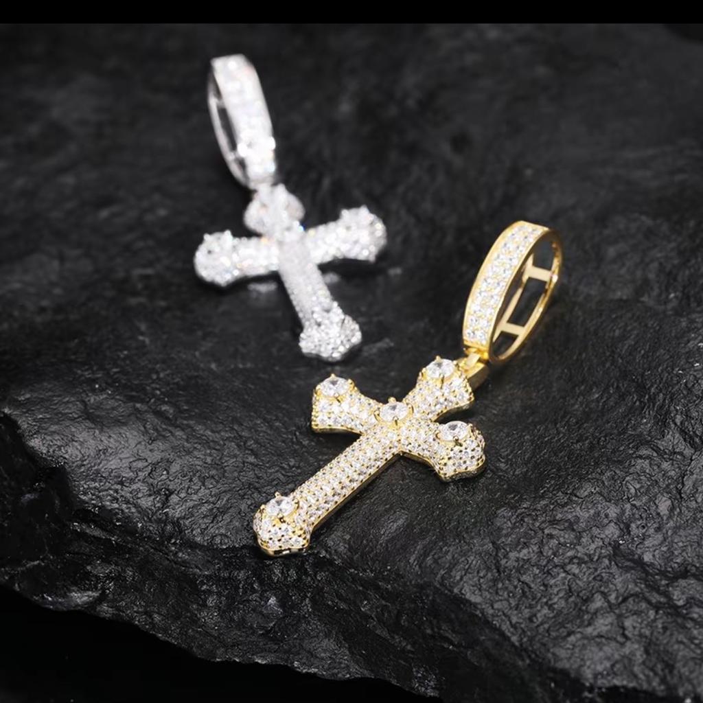 Copper Inlaid Zirconium High-end Heavy Industry Cross Pendant Light Luxury Religious Jewelry Cuban Chain Accessories Men