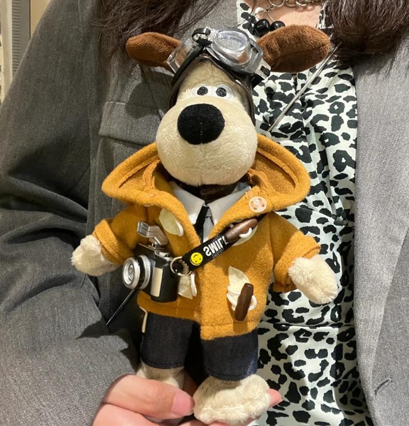 Roupa de cachorro de lã marrom com camisa de algodão, gravata e acessórios jeans