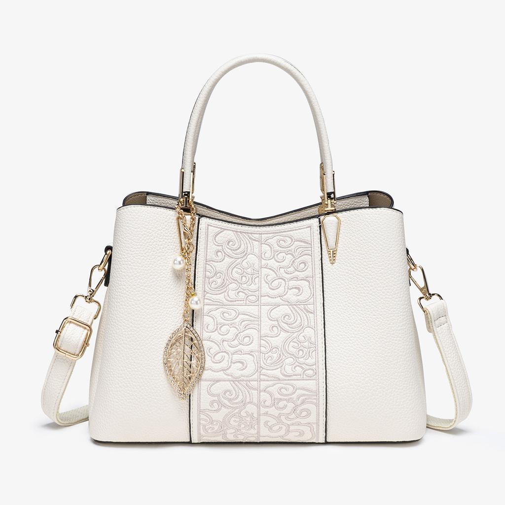 Versatile Portable Fashion Women'S Shoulder Messenger Bag Big Bag Summer