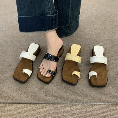 Fashion Female Shoes House Slippers Platform Rivet Rubber Flip Flops Slides On A Wedge 2025 Hawaiian On A Wedge Rubber Flip Flops Shoes