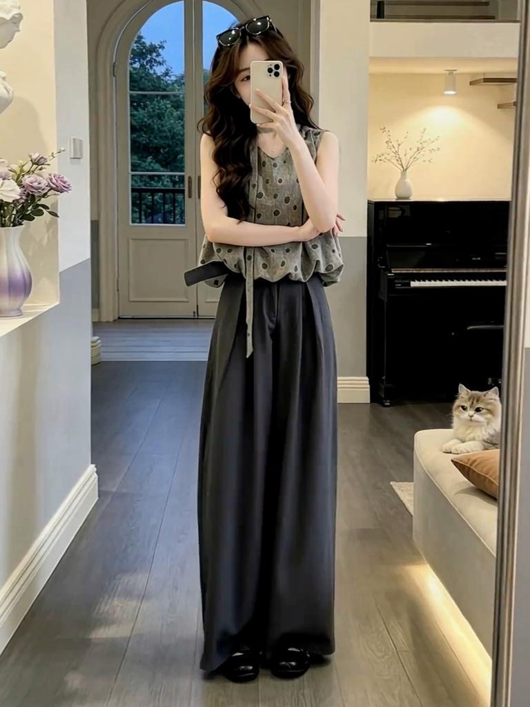 Unique and beautiful summer Korean polka dot top wide-leg pants children cold and relaxed wear two-piece set