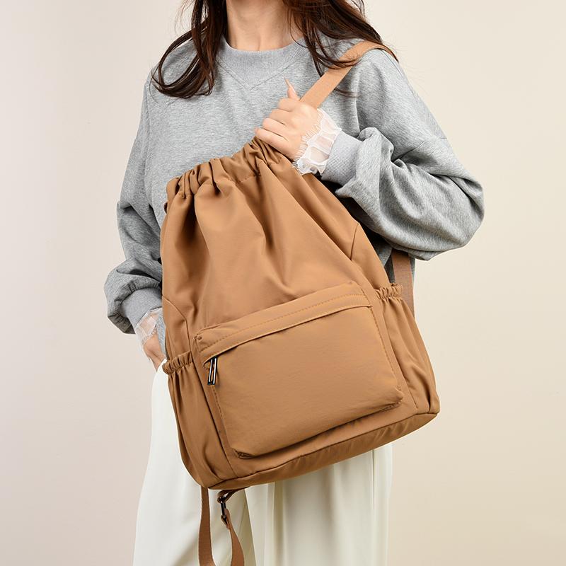 Backpack Lightweight Nylon Backpack Women's Large Capacity Travel Bag