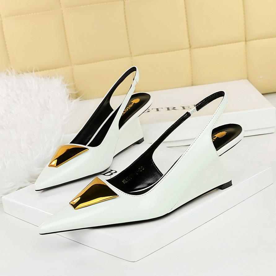 1097-K55 European and American women's shoes, high-heeled wedge heel patent leather hollowed-out rear strap, shallow mouth pointed metal decorative s