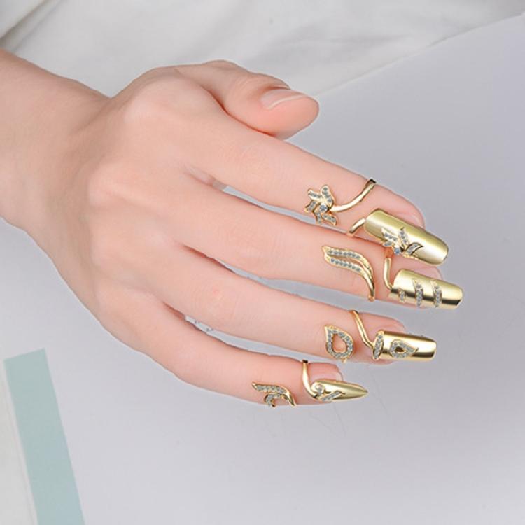 Pack Of 4 Versatile Open Ended Knuckles Rings Rhinestones Nail Rings Fingernail Accessories for Fashion Enthusiasts