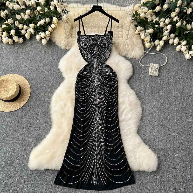 

Летнее платье-майка из тонкой сетки с тяжелой вышивкой и горячей сверловкой Black S