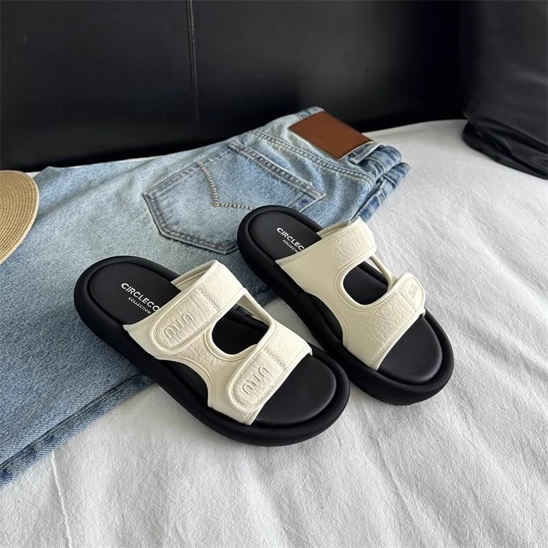 

Popular thick-soled slippers for women s summer outer wear 2025 new Velcro cool slippers with skirts and beach flip-flops 35 белый