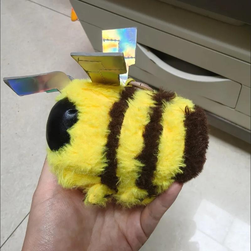 Bee Figure Bag Charm Cute Yellow Animal Pendant Mini Display Ornament Game Movie Inspired Gift