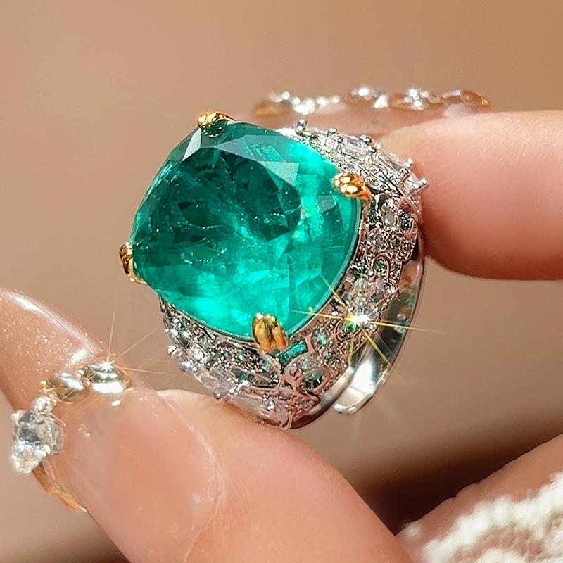 

Jewelry Ring, Zircon Female Rectangular Simulation Sapphire, Paraiba High-End One Piece.