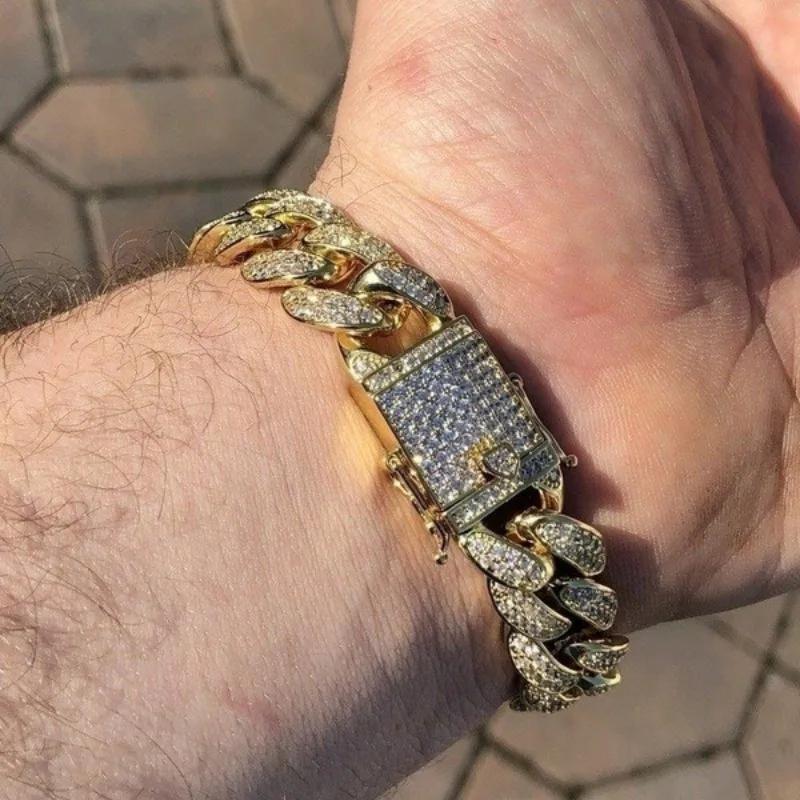 Punk-Stil Geometrisches Silberfarbenes Edelstahlarmband für Männer Persönlichkeit Glänzend Vollzirkon Armreif Hip Hop Rock Schmuck