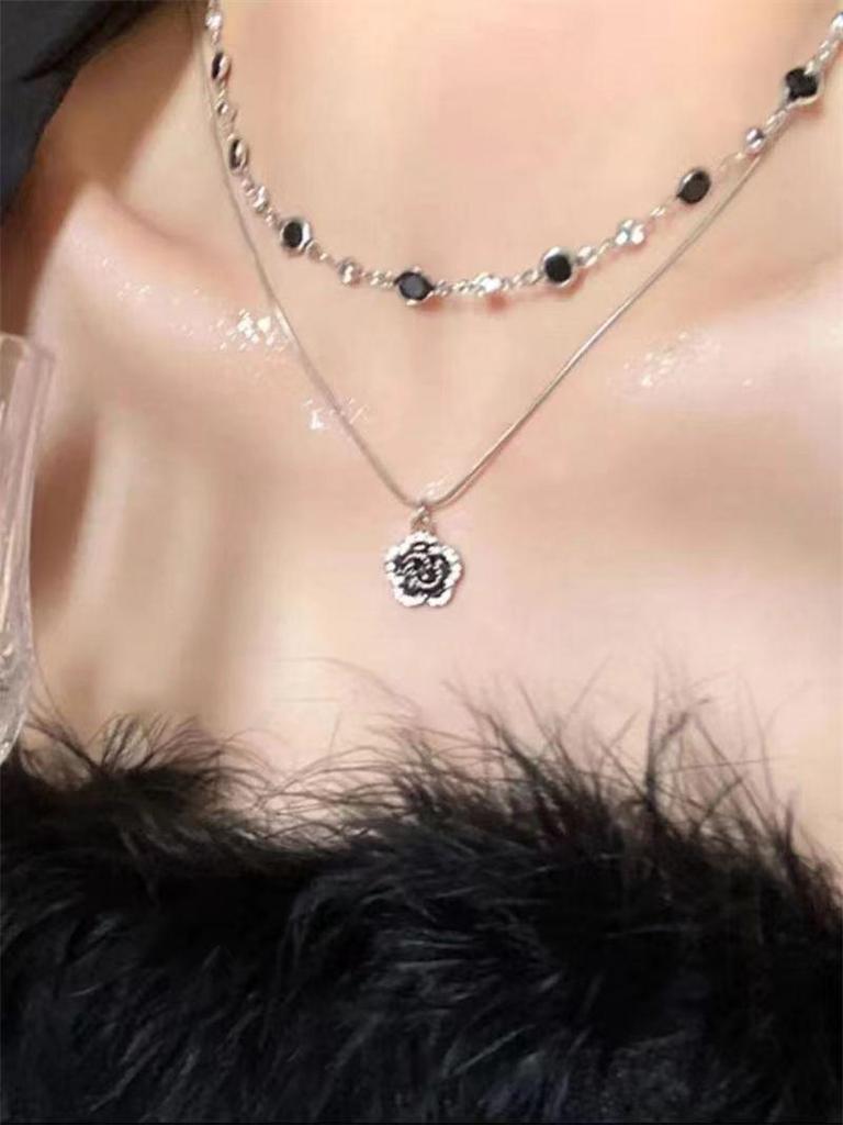 2025 Punk Necklace: Irregular Y2K Subculture Clavicle Chain for Men & Women