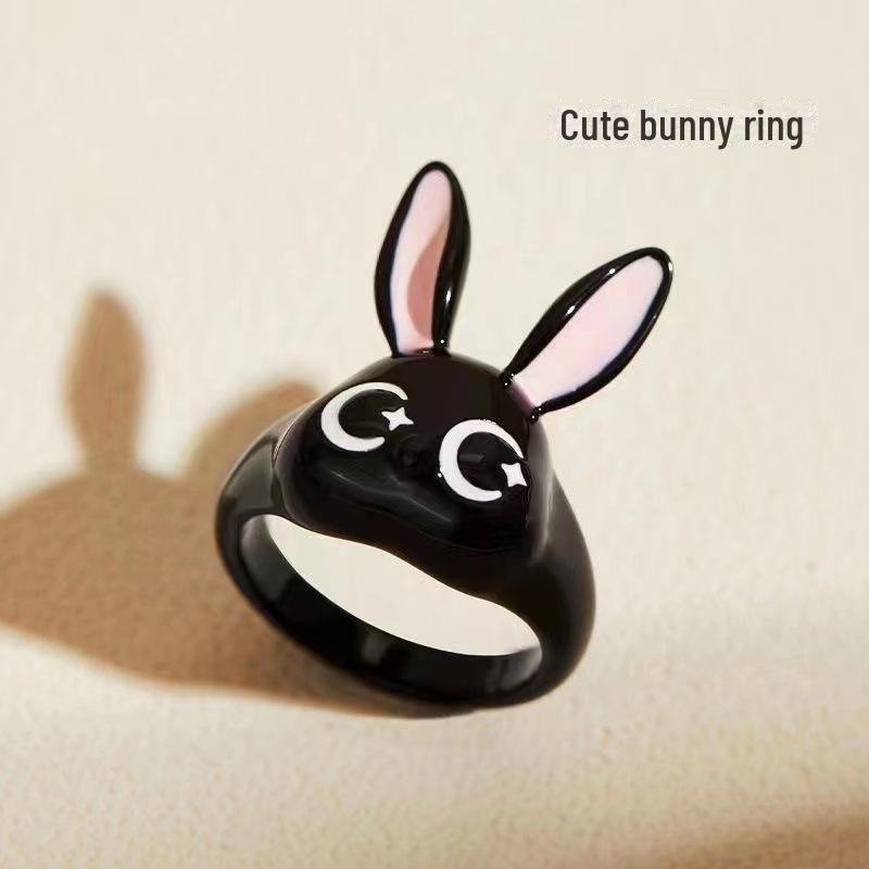 "Funny Black Cat Cartoon Ring - Big Eyes, Cute Gift for Girlfriends & Couples"