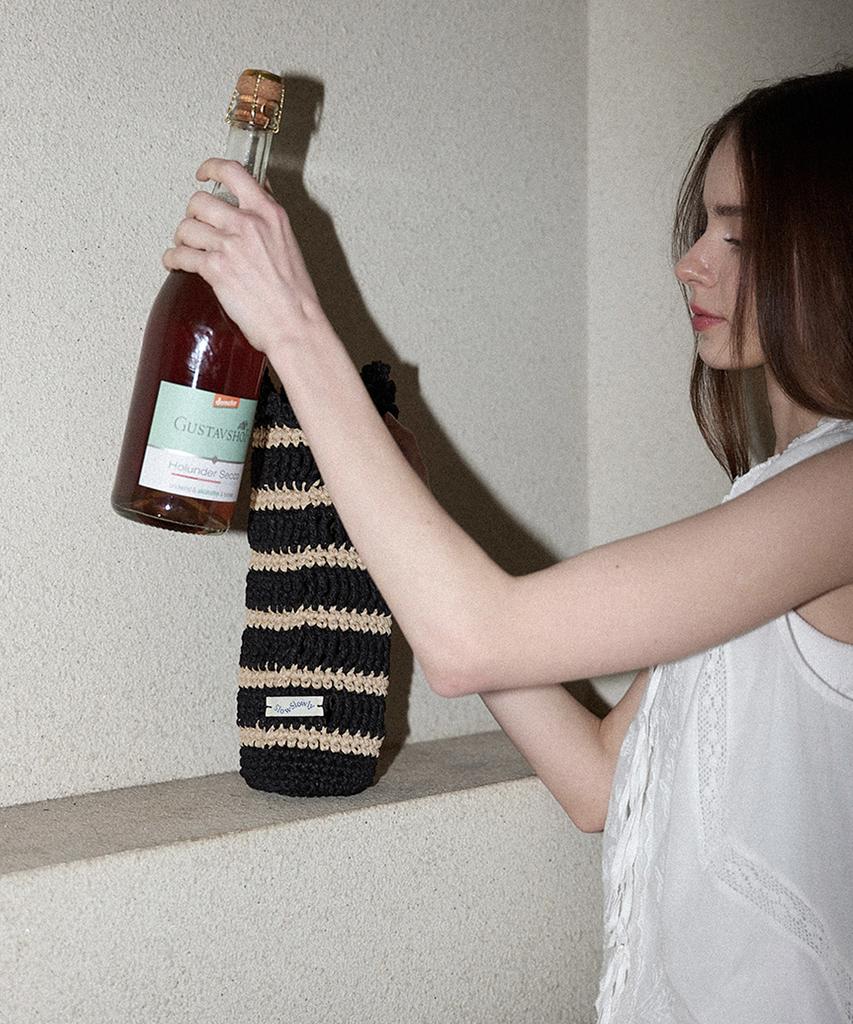 Slowslowly Moroccan Handmade Crochet Stripe Wine Bag _ Black
