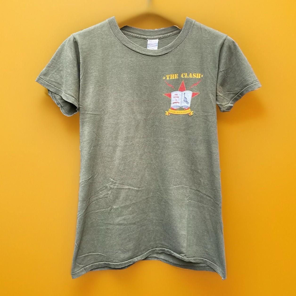 The Clash Vintage 80s Tour T Shirt Medium 1982 USA Combat Rock Punk Band Rare! Unisex T-Shirt S