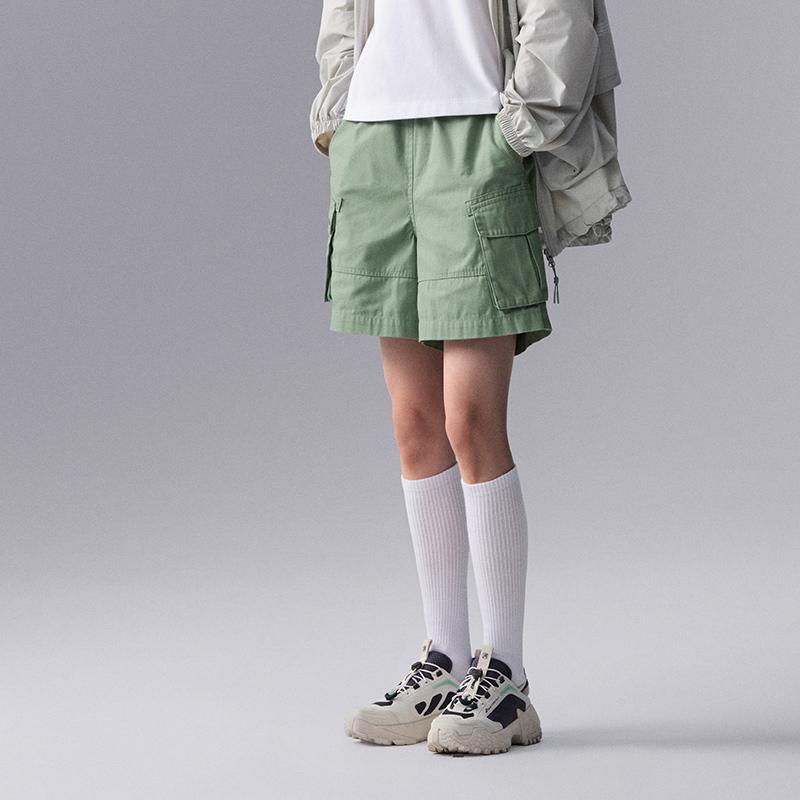 Li Ning CF Series Solid Color Casual Loose Fit Sports Shorts Women shorts Light-Green AKSU714-1