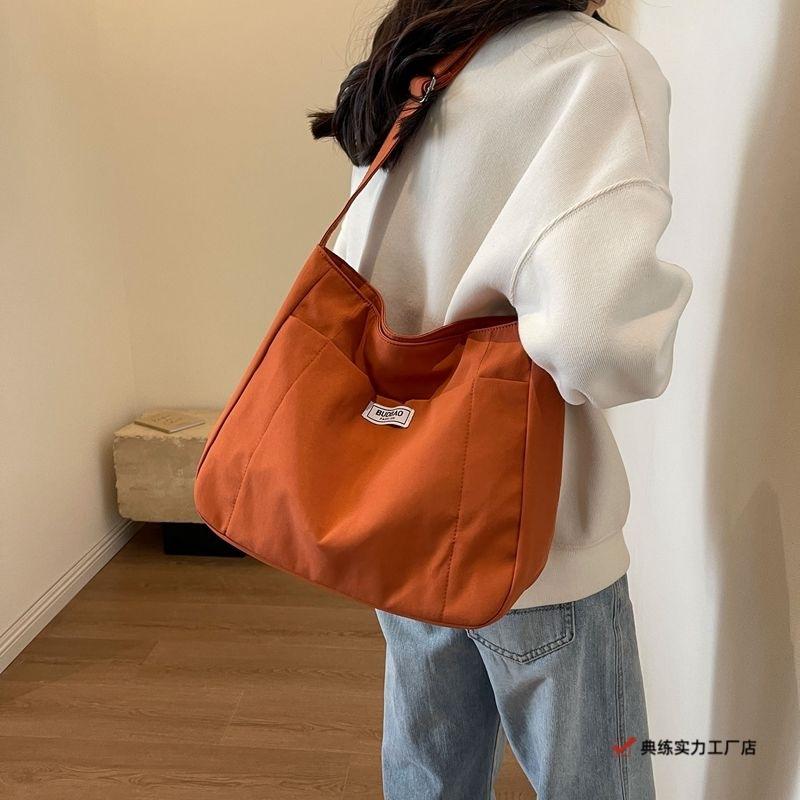 High-value pastoral canvas big bag, popular large-capacity shoulder messenger bag, lazy wind going out backpack