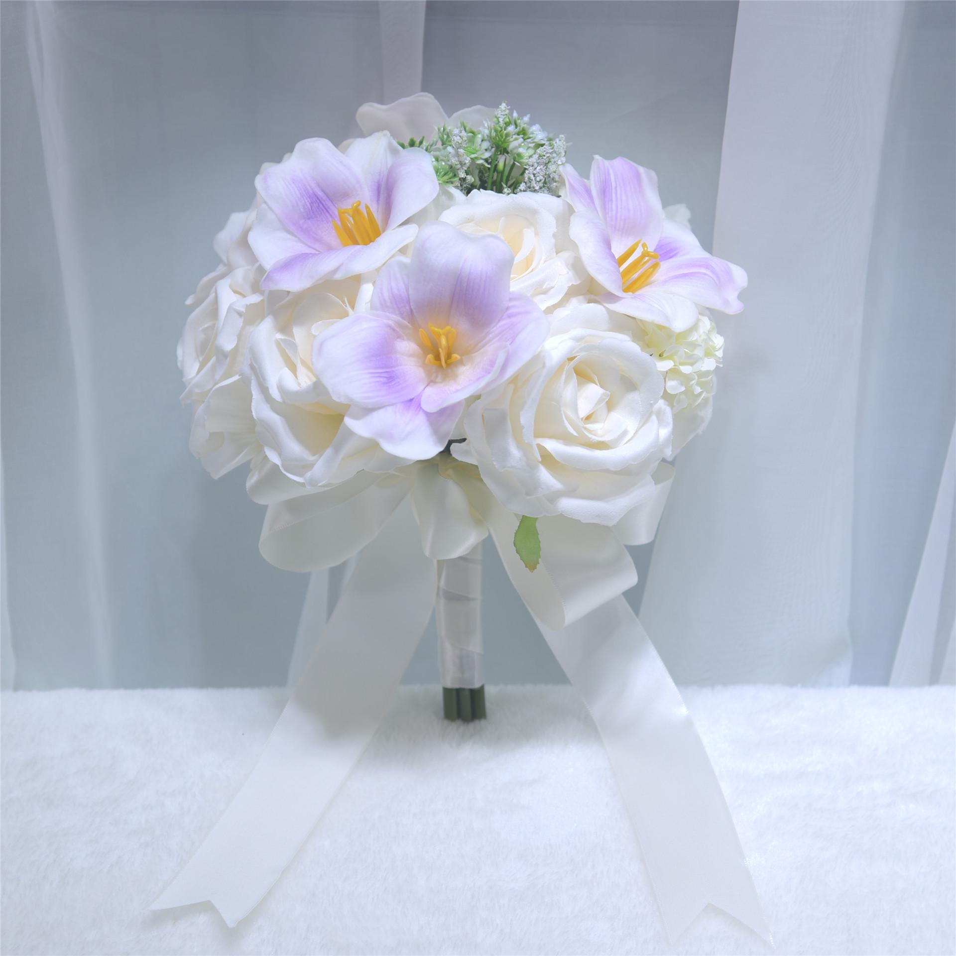 

Elegant Bridal Bouquet: Preserved Tulips & Roses Wedding Photo Props - Handheld Simulation for Engagement.