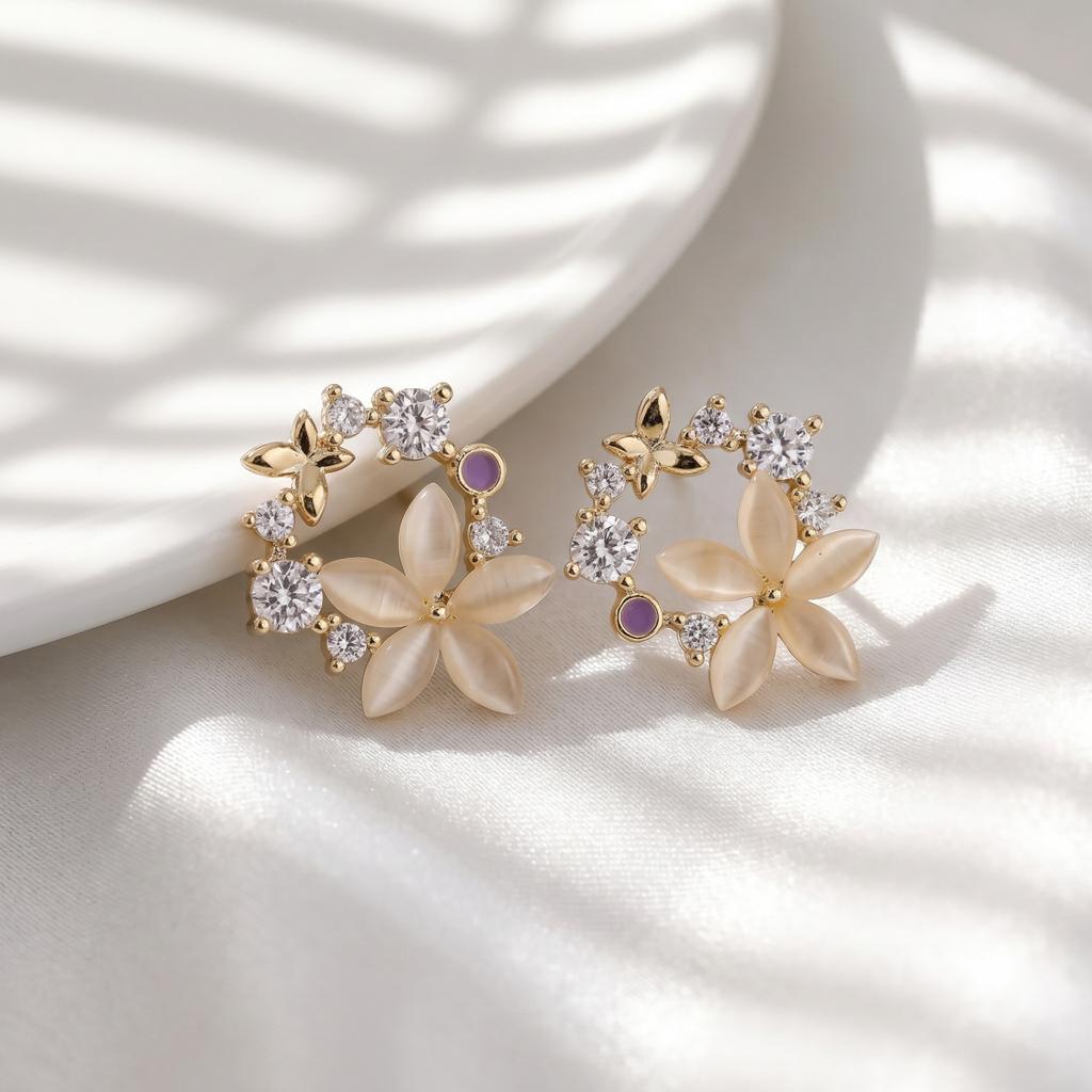 Geometric Sweet Five Petal Flower Zircon Stud Earrings Women European American High End Daily Dating Jewelry Gift