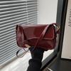 New high-end textured handbag, solid color, simple and versatile temperament, shoulder messenger bag, patent leather glossy commute