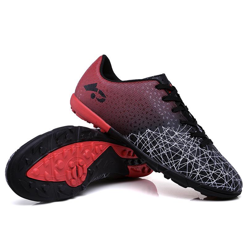 Football Shoes with Broken Nails and Long Nails for Competition Training for Children and Teenagers