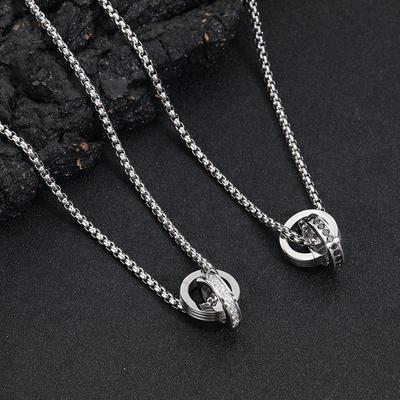 Herren und Damen Titanstahl Zirkon Halskette Persönlichkeit Ineinandergreifende Doppelringe Einfache Hip Hop Pulloverkette Partner Schmuck