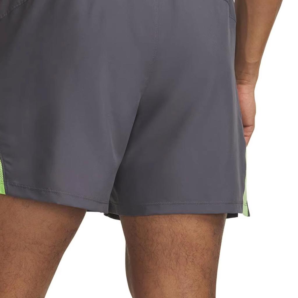 Under Armour Launch SS26 Solid Color Lace-Up Mid-Rise Running Shorts Men shorts 1382617-026