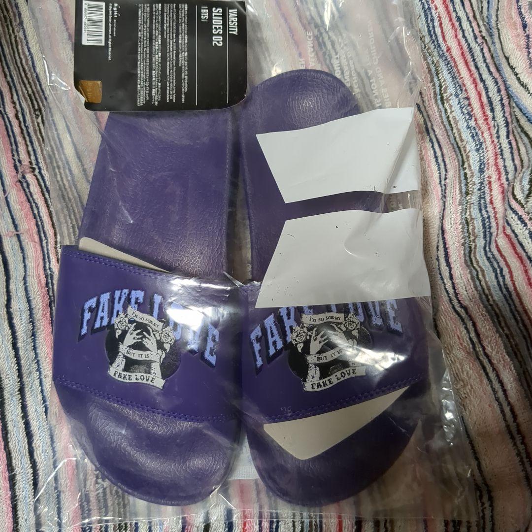 

[USED] BTS sandals