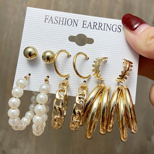 IF ME Fashion Butterfly Gold Earring Set Retro Pearl Pendant Stud Earrings Women Jewelry Accessories