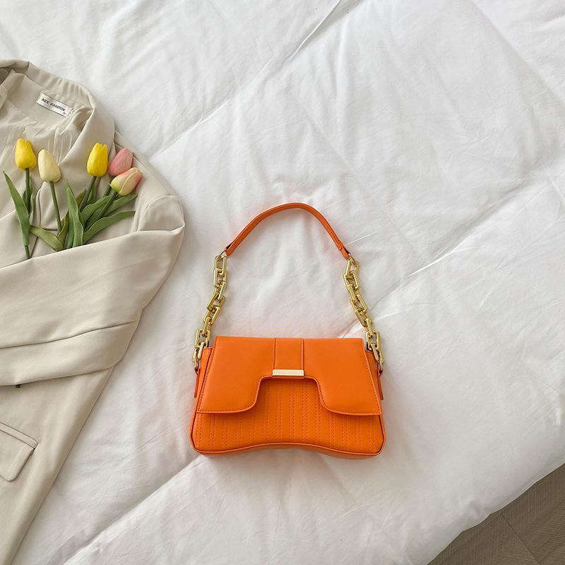 

Texture simple temperament commuter chain armpit bag 2024 autumn and winter new shoulder bag small square bag women s bag foreign style помаранчевий