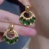 Elegante Zirkon-Ohrhänger: Lila & Grüne Ohrringe mit einzigartigem Design