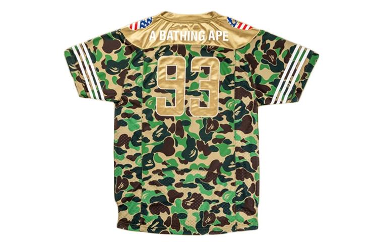 Dres A BATHING APE X Adidas SB DW9285