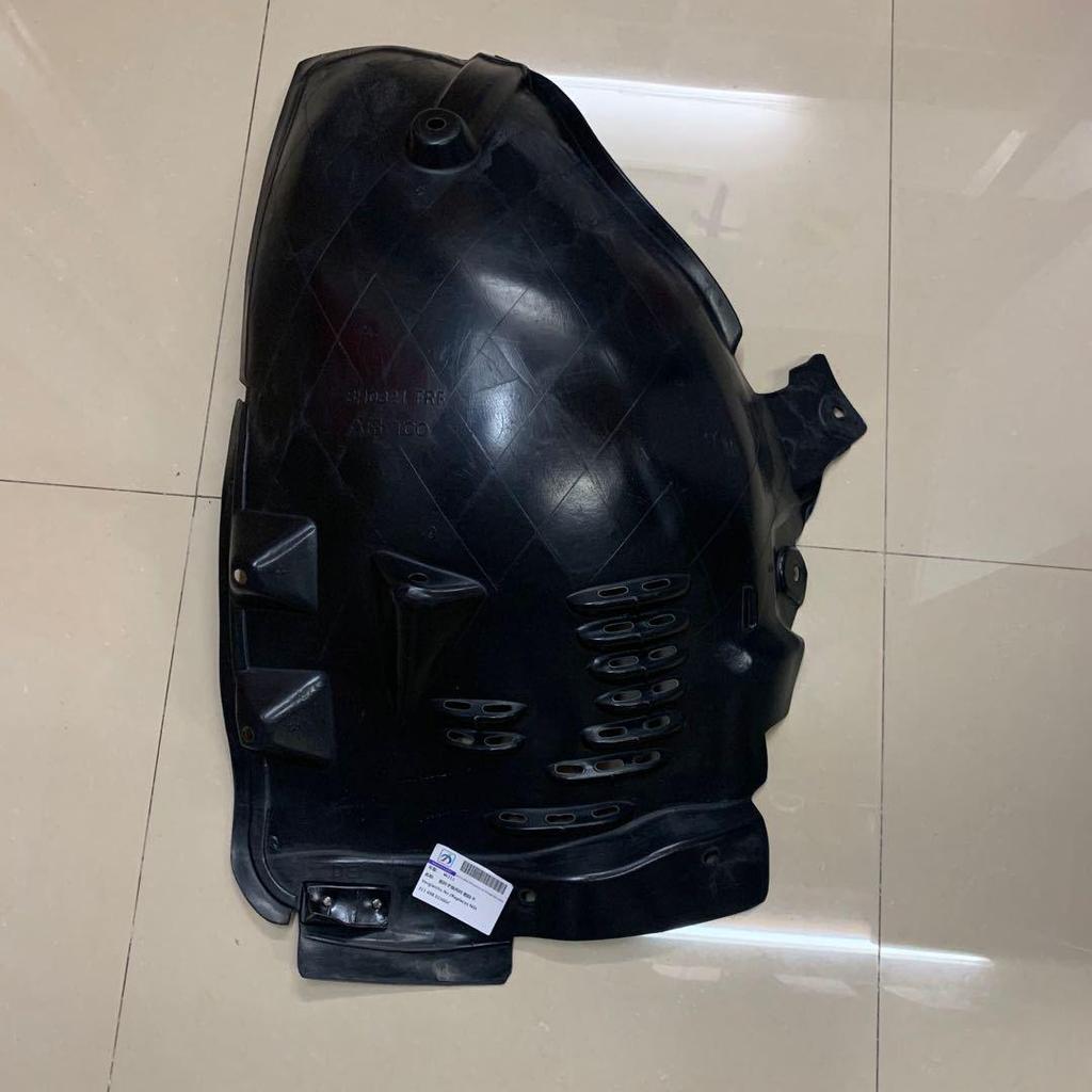 Mercedes-Benz W211 S211 Mudguard 2116980230 Compatible