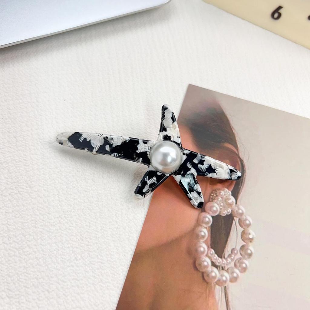 Retro Pearl Pentagonal Acetate Hair Clip: Versatile European & American Style Hair Accessory for Ponytails
