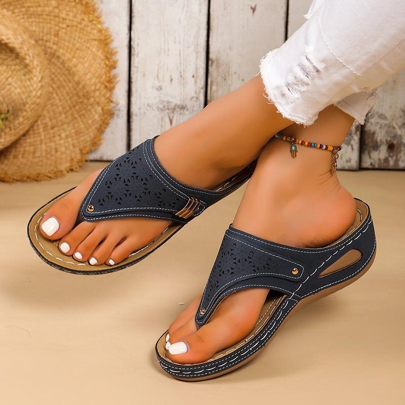 New Casual Wedge Heel Hermetic Shoes for Women Breathable and Versatile Slippers