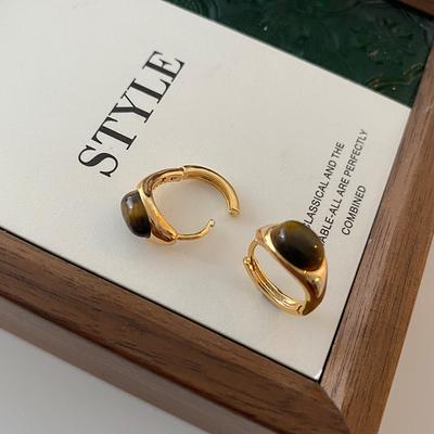 Pendientes retro con hebilla de piedra de ojo de tigre, ligeros, elegantes, exquisitos y versátiles, con personalidad de nicho, sencillos, de Maillard