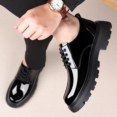 Hochwertige, britische Business-Casual-Lacklederschuhe für Herren, Bankett-Kleidung, schwarz, klassisch, runde Zehenpartie, Büro-Casual