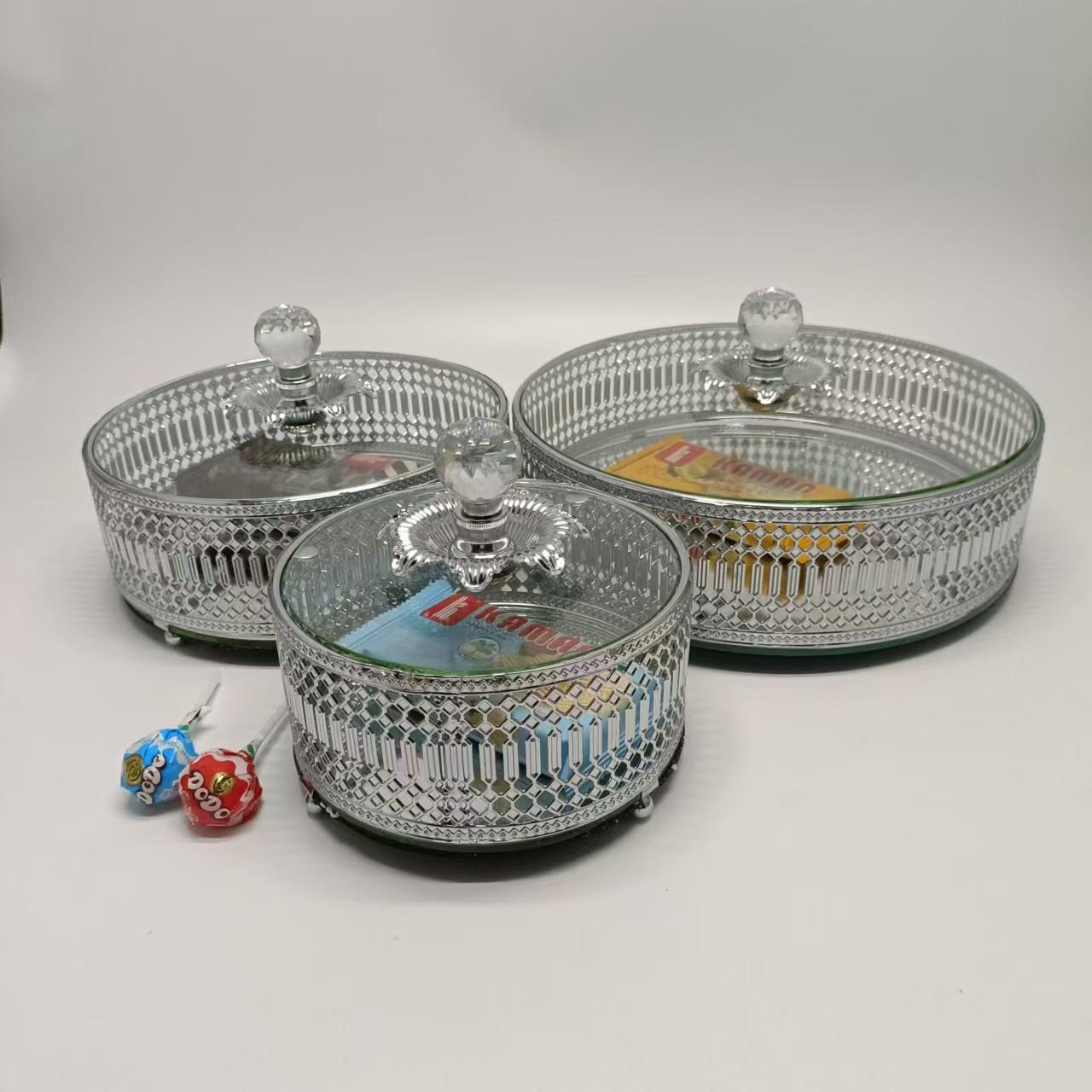 

Nordic light luxury iron art круглая полосатая зеркальная тарелка с фруктами и крышкой 6 Inches