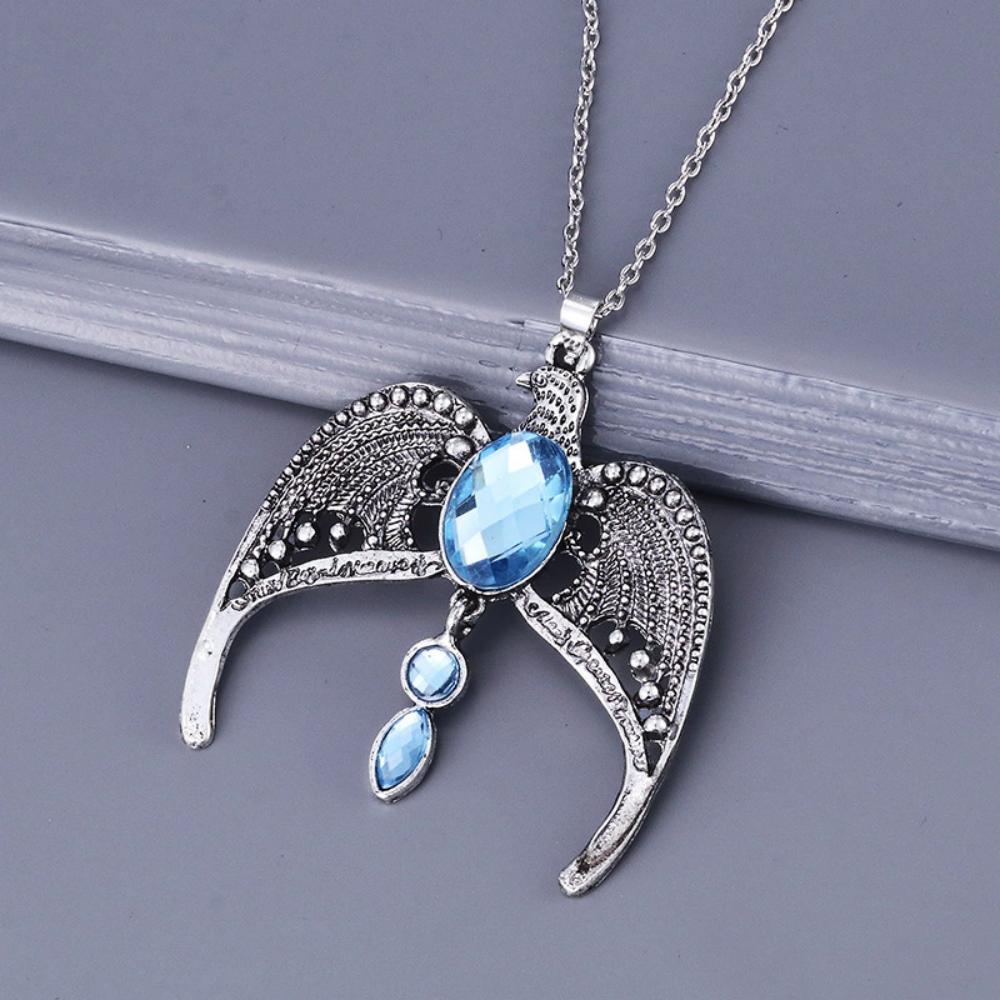 Classic Magic Necklace College Vintage Eagle Crown Blue Crystal Crown Pendant Necklace Movie Jewelry Gift Party Accessory