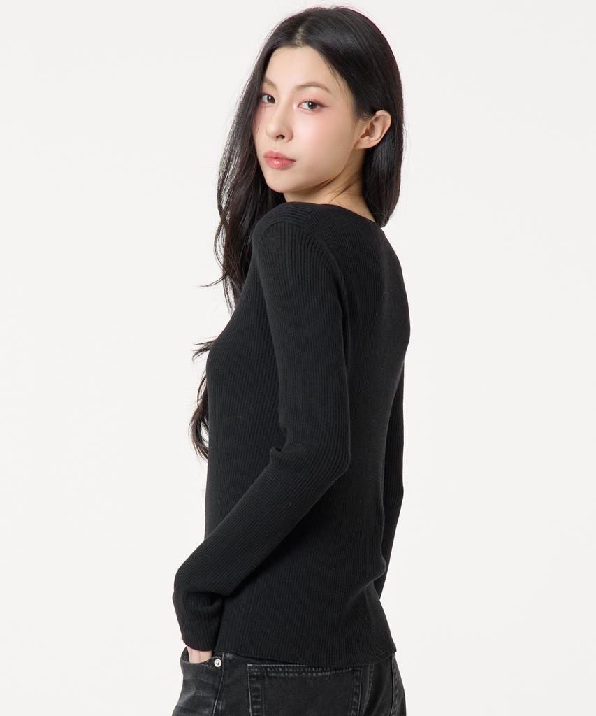 UNKNOWN PLANET Button Ribbed Knit Top Black