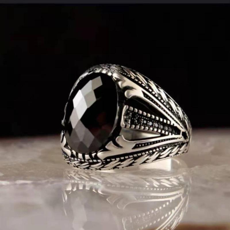 

Accessories Vintage Bronze Black Zircon Rings Are Popular Hand Jewelry no. 13