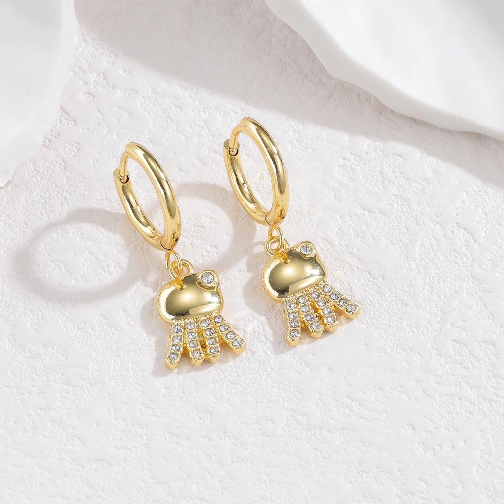 Stainless Steel Diamond-Studded Crab and Starfish Earrings for Women - Light Luxury Fashion.