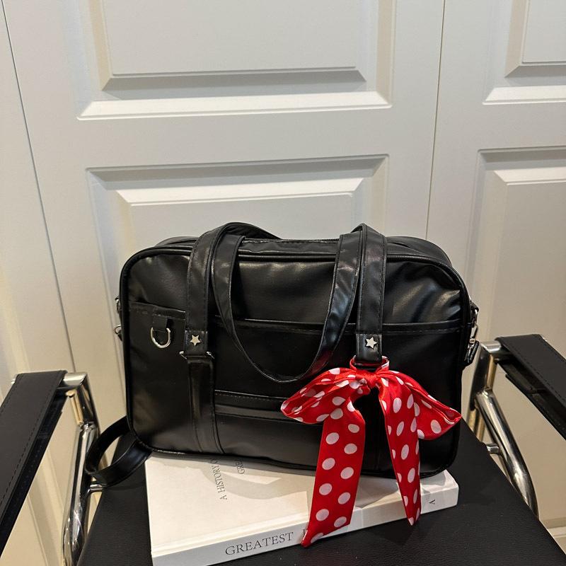 2025 new large-capacity fashion trend versatile niche cute handbag college style simple uniform bag