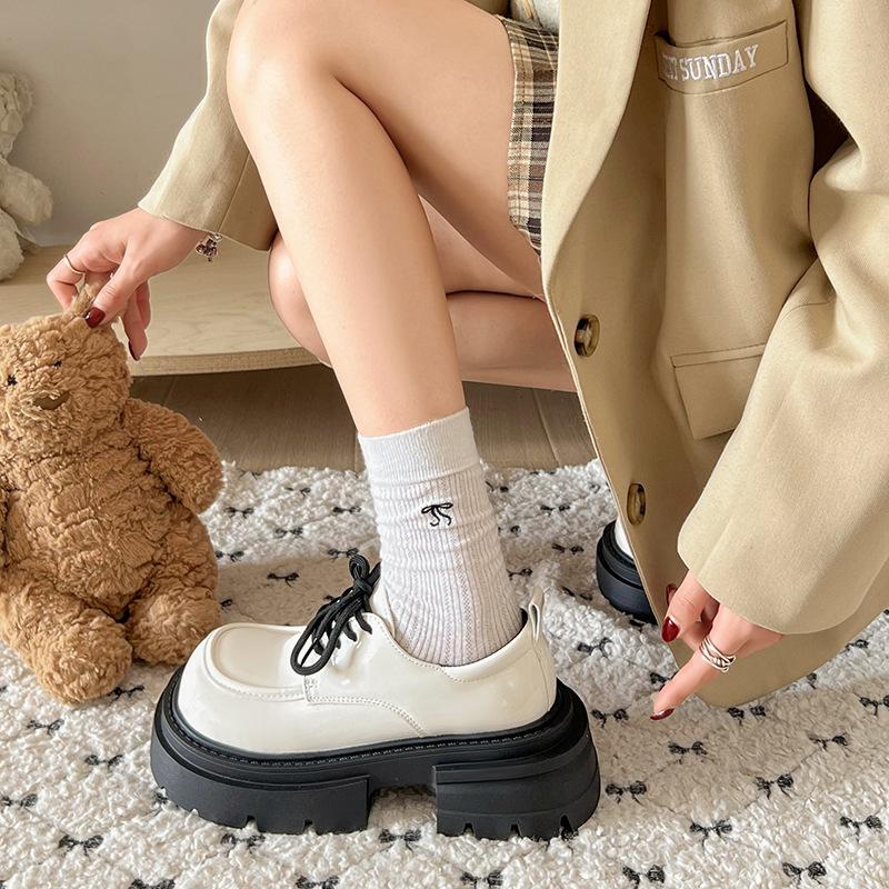 White British Style Retro Platform Small Leather Shoes Women's 2025 New Spring and Autumn French Heightening Mary Jane Love Single Shoes