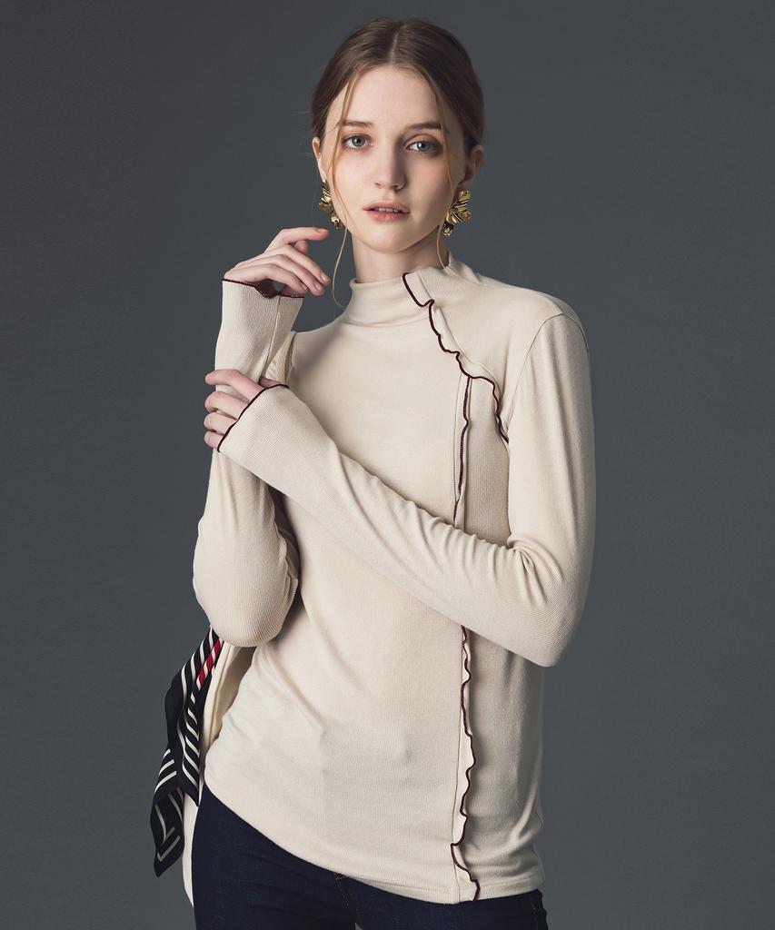 Pelimela Peach Half-Neck Soft Turtleneck (Beige)