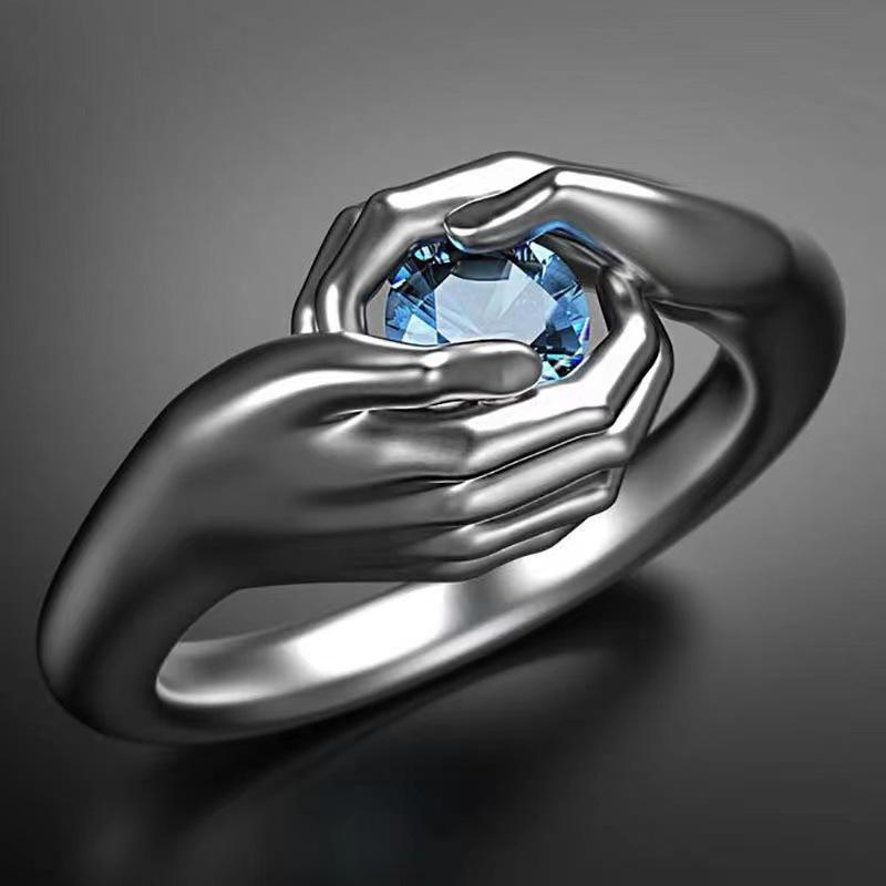 New European Style Fashionable Hands Hugging Sapphire Ring Inlaid with Gemstone Jewelry