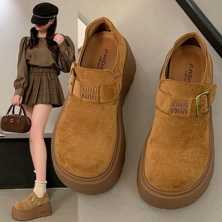 

Suede muffin thick-soled Boken shoes for women s 2025 early spring new models, small people increase in height, round head and one pedal, loafers. 40