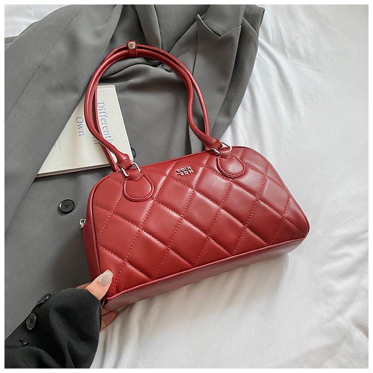 

Маленькая сумка женская сумка 2025 новая мода бриллиант универсальная сумка-подушка французская на плечо подмышку сумка-бостон