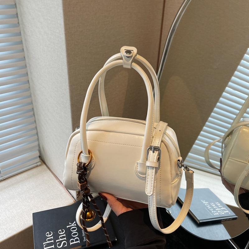 Premium bag women's new handbag casual shoulder messenger bag fashionable versatile pillow bag